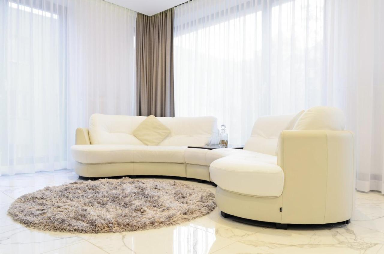 Sukiennice Aparthotel Wrocław Buitenkant foto